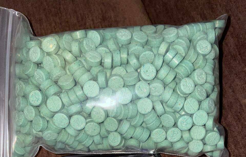 Bán Heroin Giá Rẻ: Không Để Lại Dấu Vết